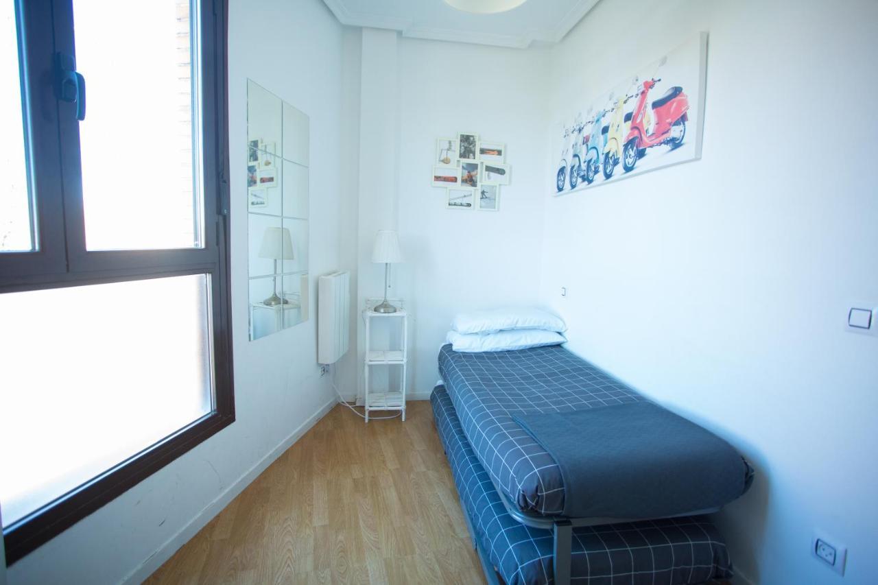 Apartament Glorieta Puerta De Toledo Madrid Eksteriør bilde